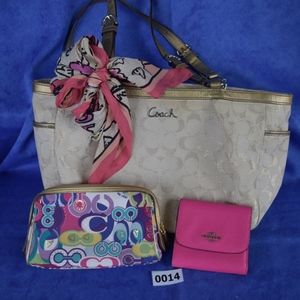 Coach signature tote, scarf, cosmetic & wallet 014